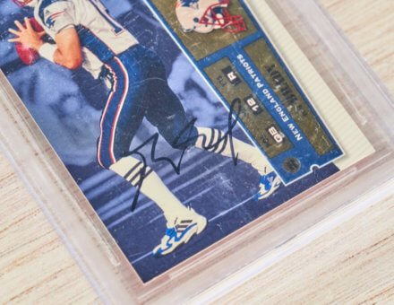 2000 Playoff Contenders Tom Brady Autographed Rookie Card
