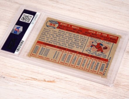 1957 Topps #95 Mickey Mantle Card